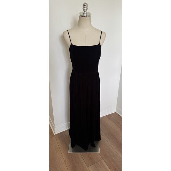 Urban Outfitters Emmavella Black Velvet Scoop Back Jumpsuit Wide Leg Med Strappy - Picture 5 of 12
